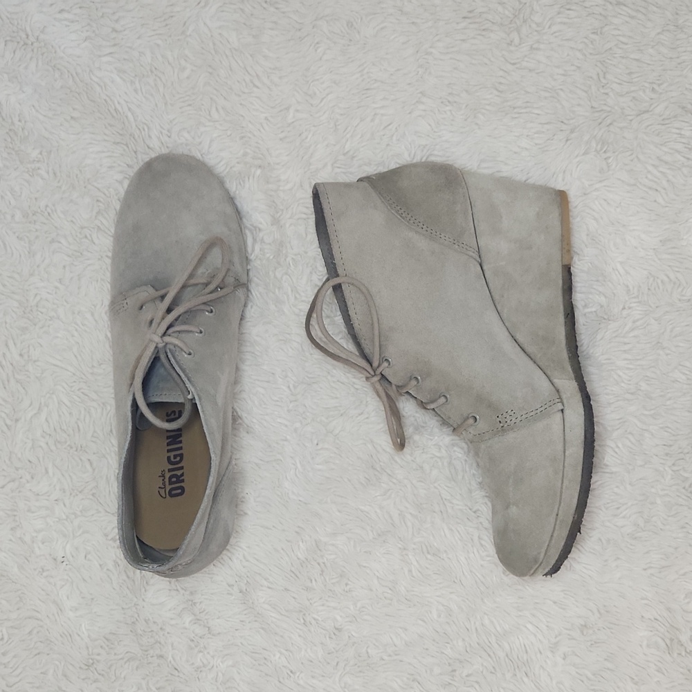 Women's Clarks Wallabee Wedge Booties Sz 9.5